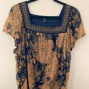 Apt 9 beautiful shirt